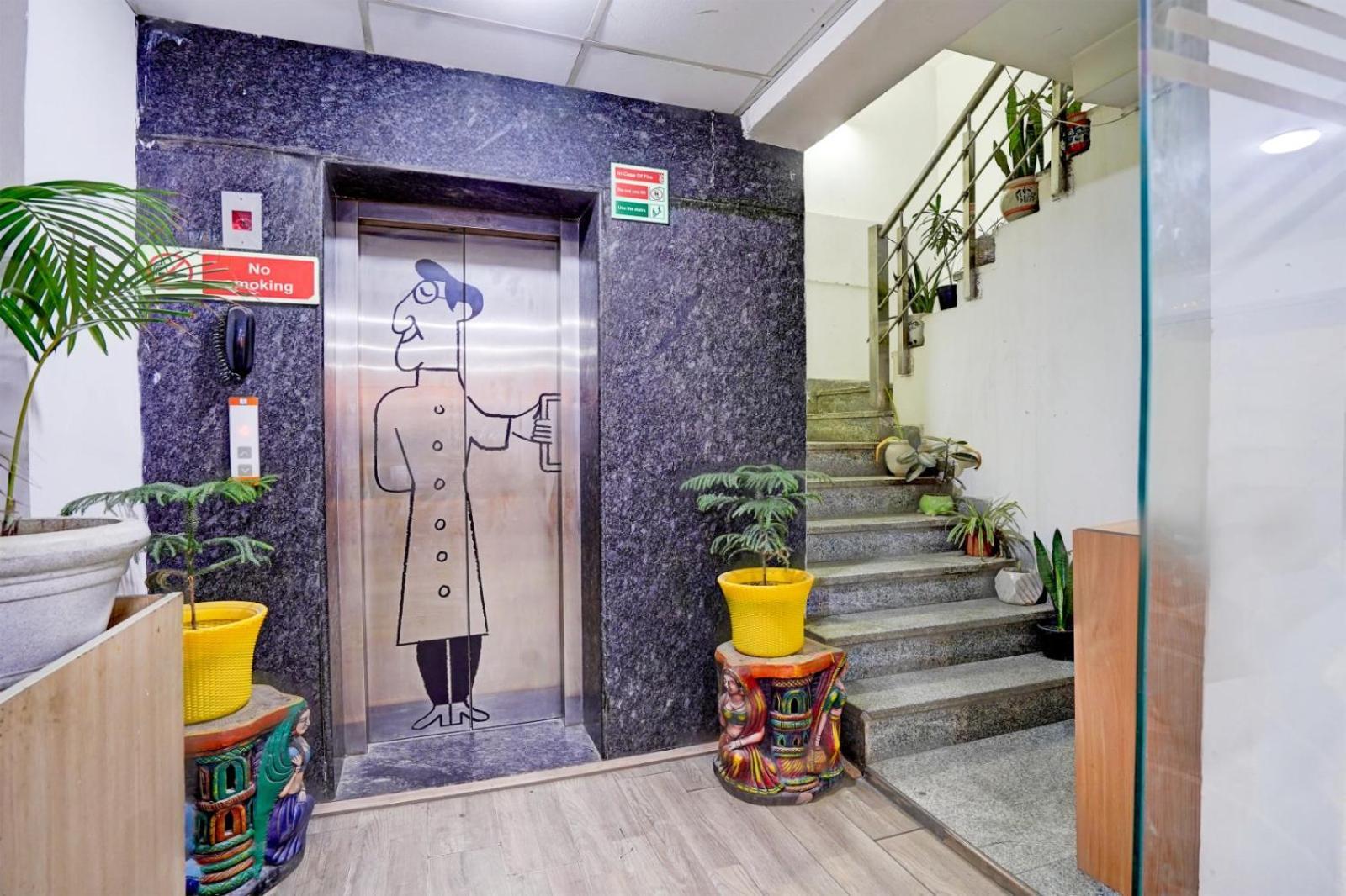 Hotel Gmd Zion Plaza A Family Hotel New Delhi Extérieur photo